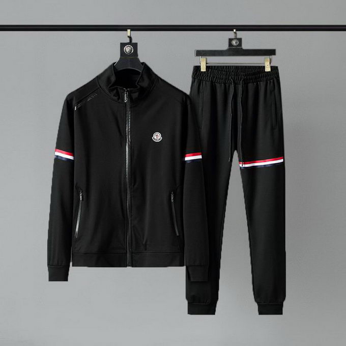 Moncler Tracksuit Mens ID:20220122-567
